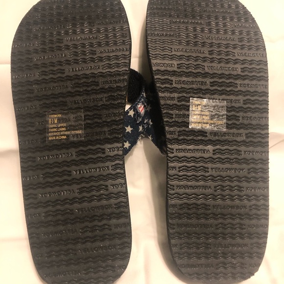Brand new Yellow Box flip flops. - Picture 2 of 2